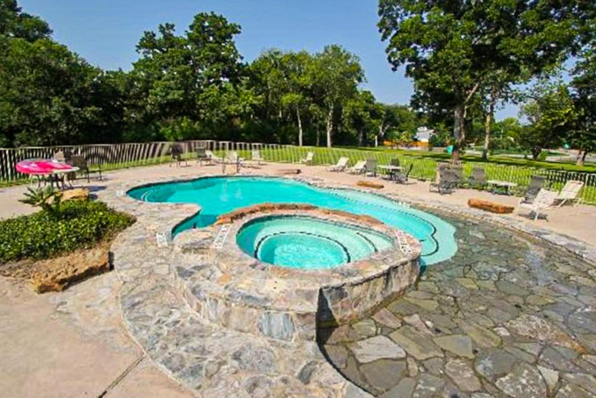 Water Wheel Resort Condo Resort New Braunfels Εξωτερικό φωτογραφία